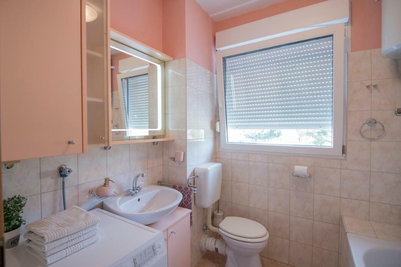 Comfortable Cozy Beach Apartment สปลิท ภายนอก รูปภาพ