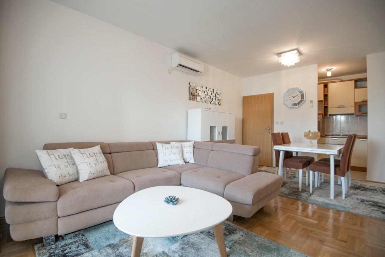 Comfortable Cozy Beach Apartment สปลิท ภายนอก รูปภาพ