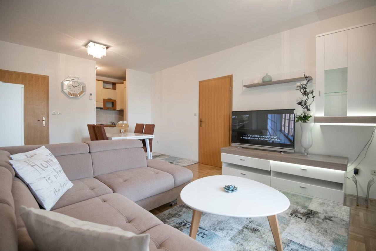 Comfortable Cozy Beach Apartment สปลิท ภายนอก รูปภาพ